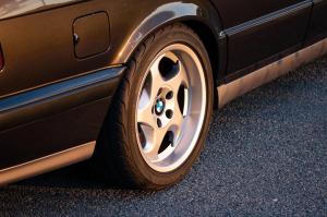BMW M5 Touring 1992 года  (EU)